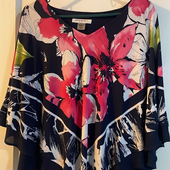 Allison Daley poncho top size PM - Picture 3 of 6